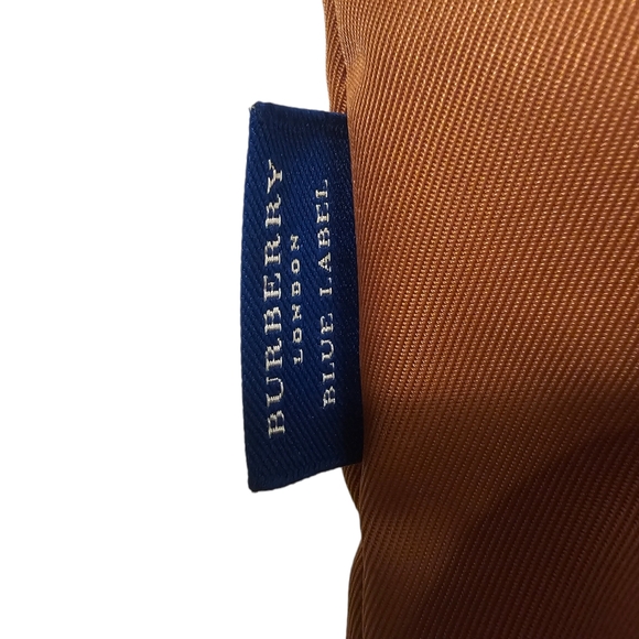 Burberry Blue Label XL Mauve Tote & COA - Picture 14 of 14